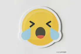 老公偷偷去了次足疗店，被老婆发现后受罚，网友：这必须得长长记性啊图片