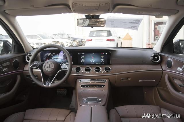奔驰e300多少钱一辆,新车 | 顶配涨价1.