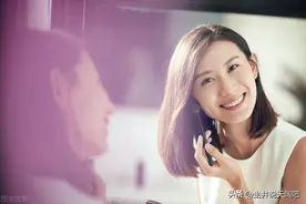 俗语“女子脸上有酒窝，前世今生泪婆娑”，说的准不准？图片