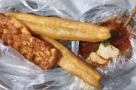 都说塑料袋装热食物危害大，医生提示：可能会产生以下5种危害图片