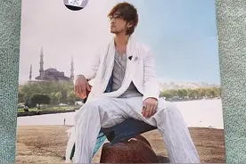 情歌教父的悲惨人生，曾经的偶像小刚图片