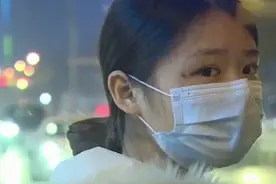 24岁女大学生迷上“榜一大哥”，线下见面发生关系，被无情抛弃图片