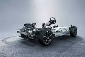 凯美瑞VS雷克萨斯ES，都是一个平台的车，为啥差价这么大？图片