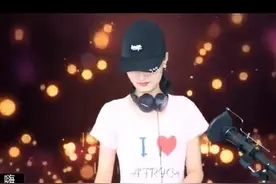 美女打麻将高光日子图片