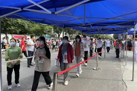 康师傅包装饮用水助力高考，为高考学子筑梦起航！图片