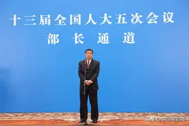 国家发展改革委何立峰：历史首次！2021年国内生产总值超114万亿元图片