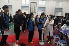 14岁身高180cm，冬季长高多吃3种食物，这样做饭帮助孩子多长15cm图片