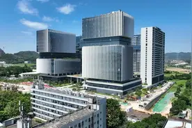 人民网 | 美在光明：科学掩映于文化与山林图片