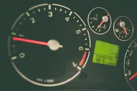 空客A320飞机百公里油耗和私家车百公里油耗对比图片