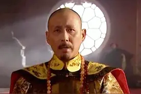 《康熙王朝》剧组有多狠？宁愿倒赔500万，也不让焦晃演康熙图片