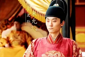 逃出南京后，朱允炆发现朱元璋留的密旨，痛哭：早知如此朱棣必败图片