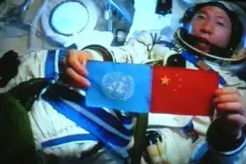 03年杨利伟在太空听到"敲门声"，13年后谜底揭晓，多亏他当时冷静图片