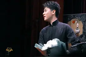 天德周年庆张云雷诉说委屈，师父亲自捧哏的歪唱一战封神图片