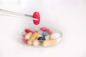 服用西地那非、他达拉非、伐地那非、阿伐那非有哪些副作用图片