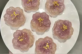 芋头不要蒸着吃了，教你五种美味做法，可甜可咸，太香了图片