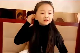 2019年，成都“最美”袖珍女结婚，32岁模样像10岁，如今过得如何图片