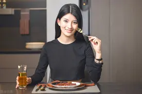 谁说减肥不能吃肉？这样吃越吃越瘦图片