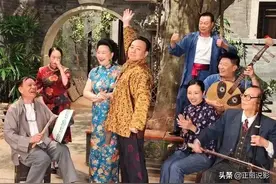 《七十二家房客》主题曲由他唱，当过司机，金医生冯刚毅精彩人生图片