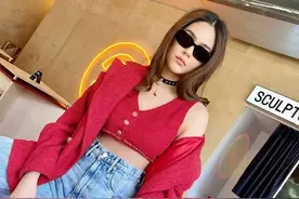 Chompoo分享美照 网友惊呼：这真是三个孩子的妈？图片