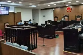 浙江杭州：一对大学生情侣涉“微信解封”双双被判刑图片