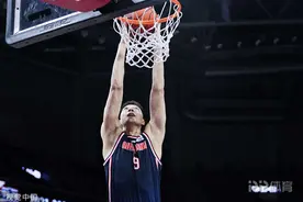 CBA季后赛-广东1-0领先浙江 易建联16+10吴前25分图片