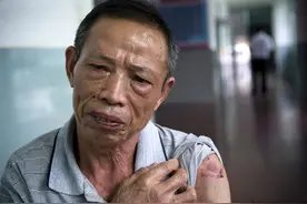 北大硕士廖天野：29岁考上深圳公务员，因婆媳矛盾打骂农村父母图片