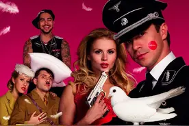 俄罗斯无厘头喜剧电影《希特勒完蛋了》，用喜剧调侃纳粹图片