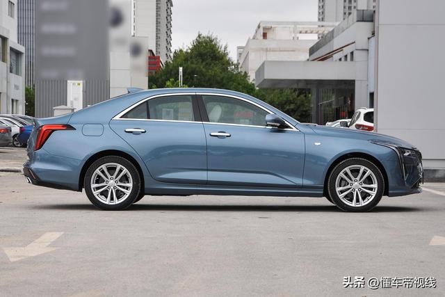 新车 | 21.97万元起，新款凯迪拉克CT4 1.5T到店，比2.0T价格低3.2万