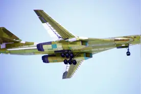 俄罗斯订购10架图-160M2，浴火重生的白天鹅，还有多少战斗力？图片