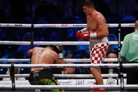 重拳将对手打成沙包，这就是中国重量级一哥要打的猛人图片