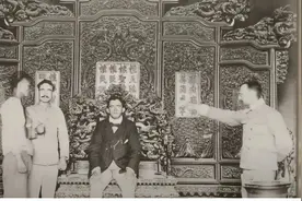 一百多年前，慈禧出逃，这个日本人拍下大量紫禁城的内廷私密照片图片