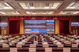 中石油 调整新疆油田领导班子图片