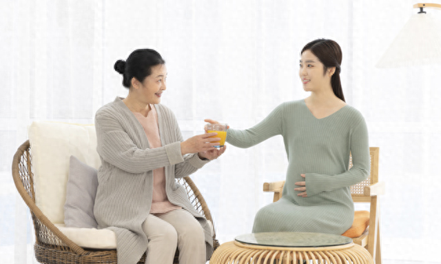 男子坐网约车要求特殊服务，女司机心痒难耐：给我200随你玩