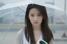 自带滤镜的刘亦菲，美女真的是美女360度无死角 ​​​图片