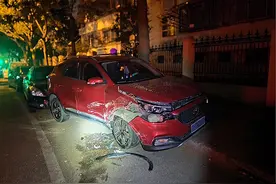 男子醉驾肇事逃逸、逆行、闯红灯、冲进绿化带，最终被抓图片