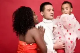 乌干达美女律师嫁大13岁福建老公，彩礼30头牛，一家人都很宠她图片