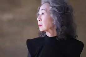 年度最高分综艺里，那个让所有女性不怕变老的尹汝贞图片