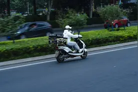 前大厂员工“卧底”送外卖，有人被派单给逝者送汉堡无法“拒绝”图片