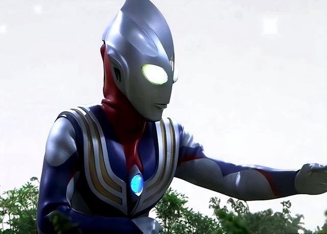 《迪迦奥特曼》TV版：邪恶迪迦叫什么名字？毁掉的巨人石像都是谁