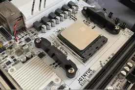 能秒1050显卡300元AMD5300APU处理器400元精粤B550I正确打开方式图片