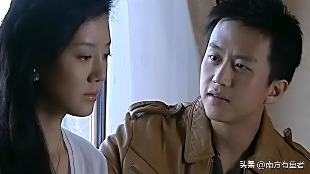 《钻石王老五的艰难爱情》邓超饰演的总裁清新又脱俗,深情又专一