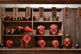 饮酒闲谈：一年喝掉两个西湖！图片