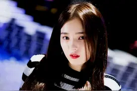 恶寒韩国女星全身仅穿着安全裤在更衣被偷拍，还有人曾被拍裙底图片