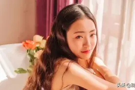 中年女人的三个“允许”，是在暗示你：她愿意图片