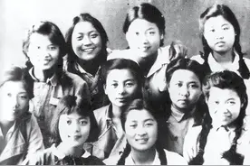 她是延安四大美女之一：与丈夫两次离婚，女儿揭露她当第三者图片