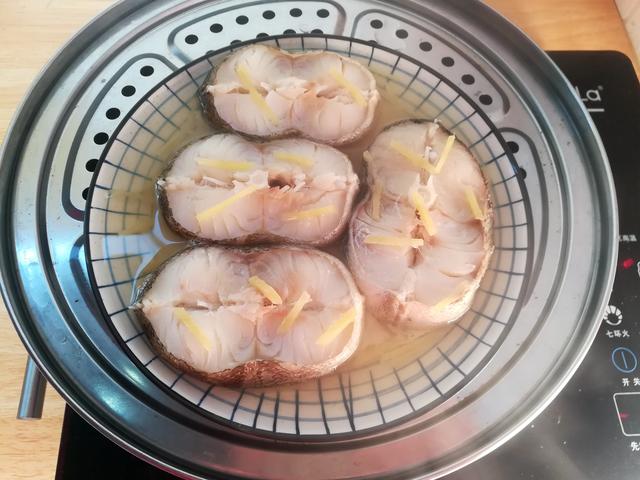 深海鳕鱼的营养价值 深海鳕鱼的营养价值及功效与作用禁忌