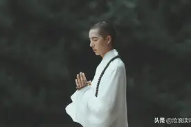 30首好诗迎接新年，字字有境界，写人生百味，回望青春，诗心闪亮图片