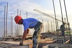 月薪上万也无法挽留年轻人，建筑行业为何如此不吃香？图片