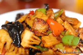 青崖居食单：冬笋小炒肉图片