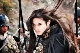 北齐鬼面战神兰陵王：面具后的绝世容颜图片